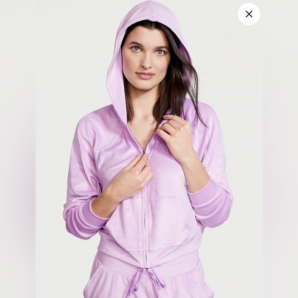 Victoria’a Secret velour zip up hoodie jogger pants suit - Picture 8 of 9